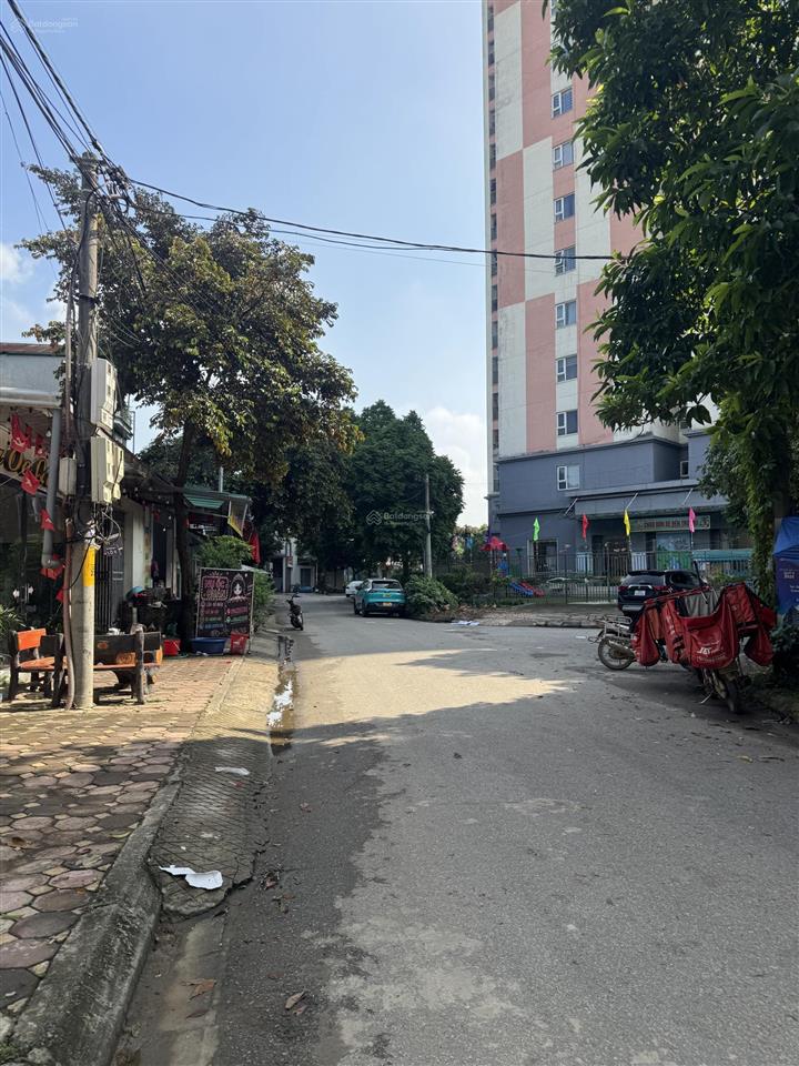 Giá 34 triệu/m góc 2 mặt tiền đồng trạng full thổ  ô tô tránh