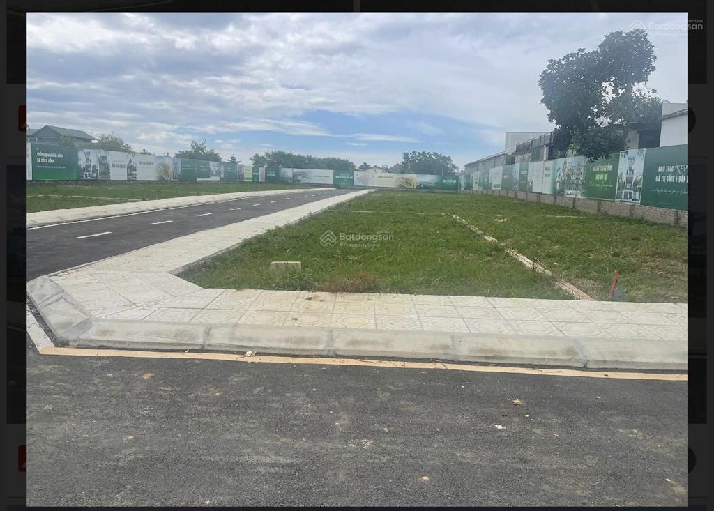 Đất phú cát gần đại học quốc gia hòa lạc. giá rẻ hơn thị trường