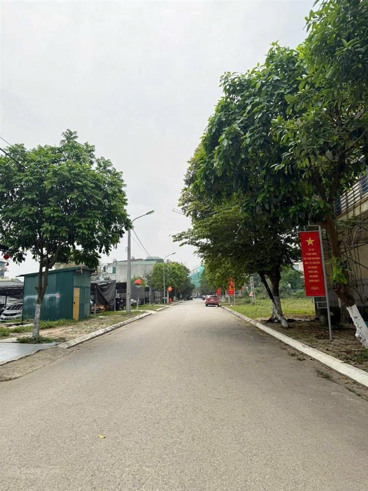 Cần bán gấp tdc bắc phú cát 100m2, giá chỉ 38 triệu/m2