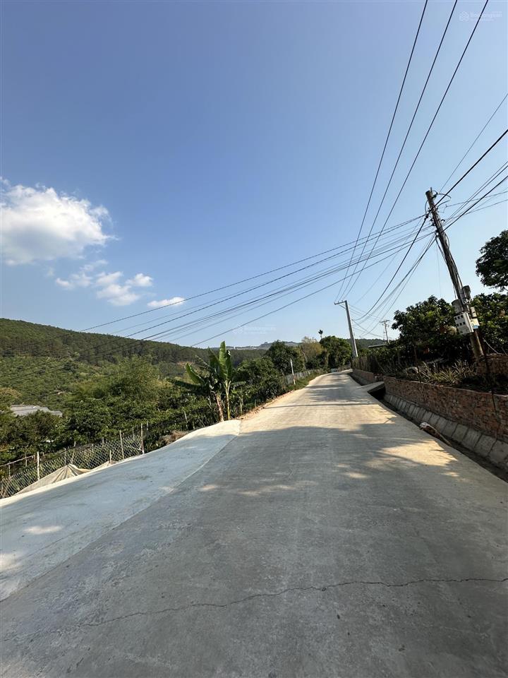 Đất đà lạt view đồi thông 1300m2 đã có 1000m đất ở đô thị