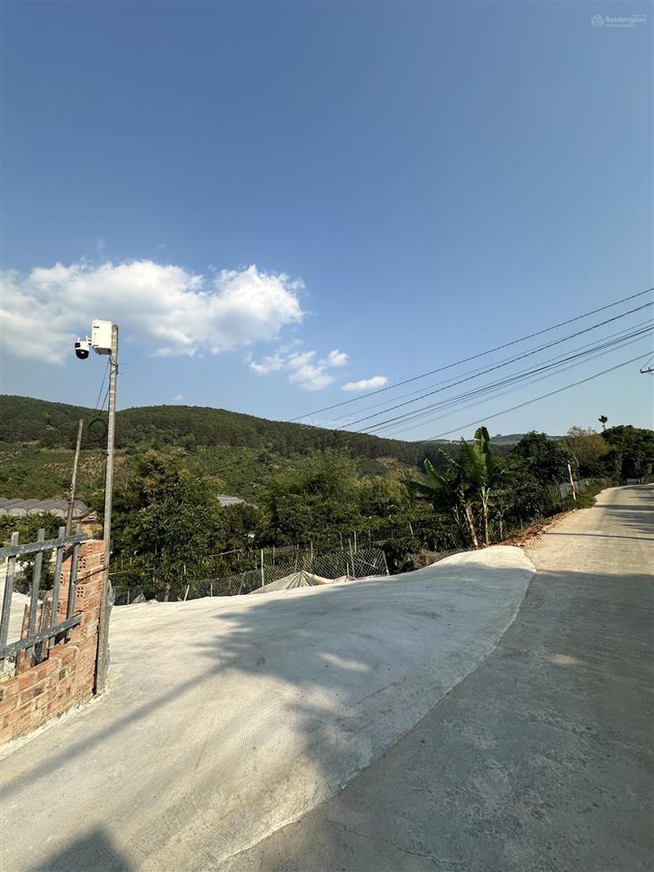 Đất đà lạt view đồi thông 1300m2 đã có 1000m đất ở đô thị