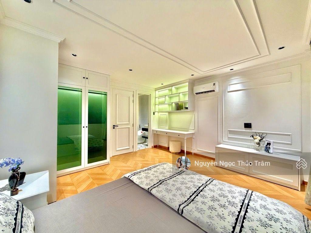 Siêu phẩm khu ẩm thực phan xích long  dt 36m2 (4.1x8m) nở hậu 4.8m  4 tầng btct  giá 7.x tỷ