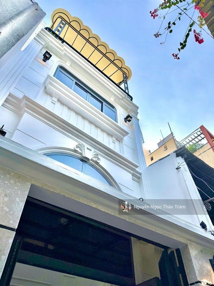 Siêu phẩm khu ẩm thực phan xích long  dt 36m2 (4.1x8m) nở hậu 4.8m  4 tầng btct  giá 7.x tỷ