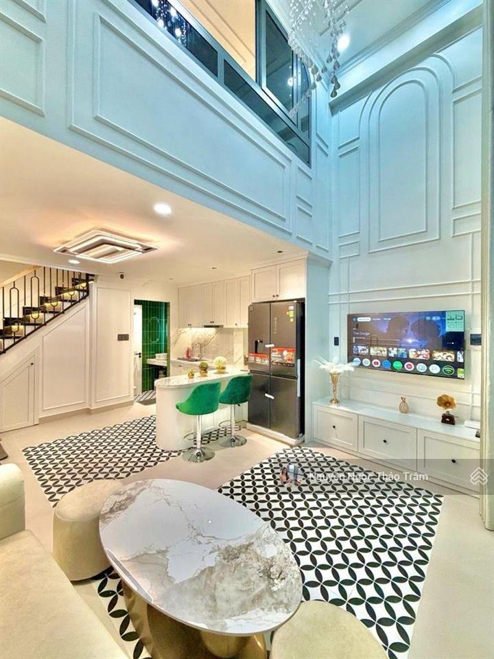 Siêu phẩm khu ẩm thực phan xích long  dt 36m2 (4.1x8m) nở hậu 4.8m  4 tầng btct  giá 7.x tỷ