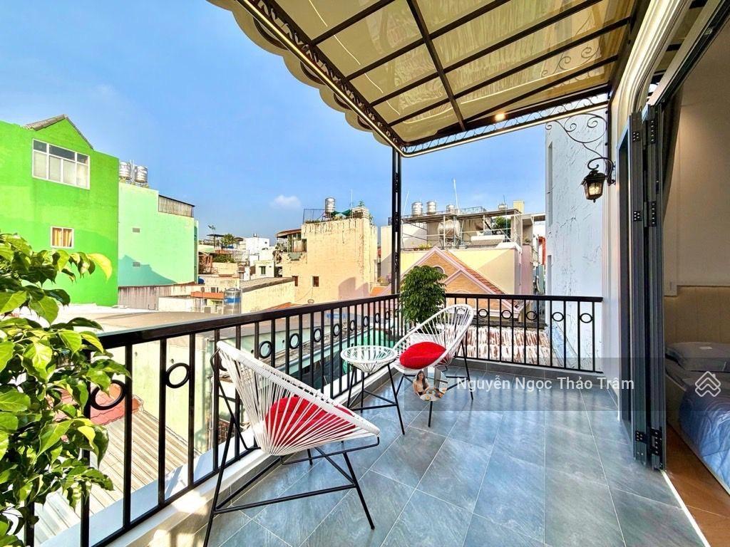 Siêu phẩm khu ẩm thực phan xích long  dt 36m2 (4.1x8m) nở hậu 4.8m  4 tầng btct  giá 7.x tỷ