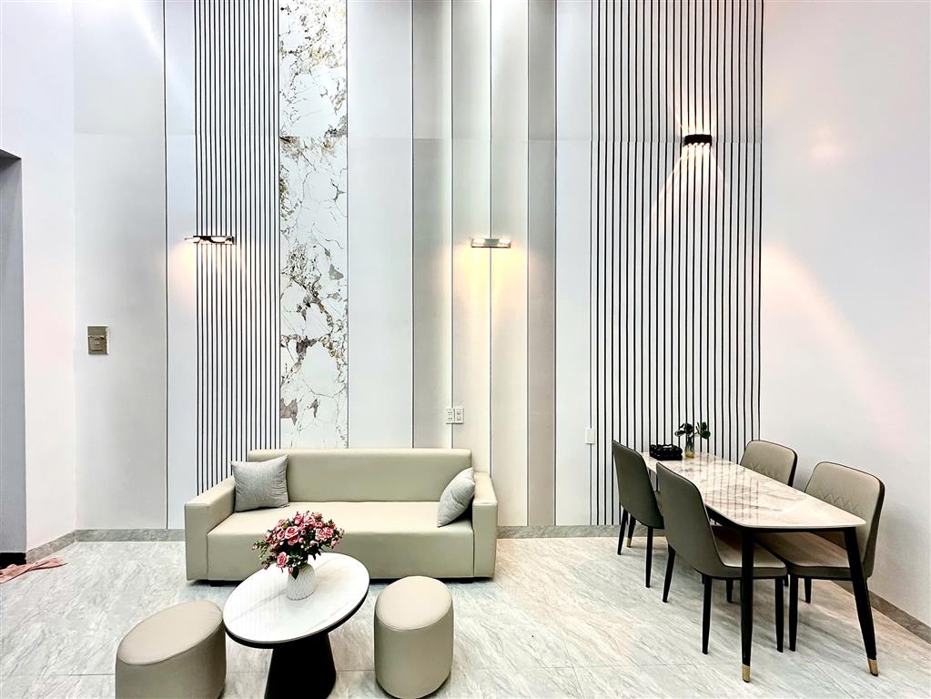 BÁN NHÀ HÀNG KÊNH – TRUNG TÂM LÊ CHÂN – NHÀ MỚI ĐẸP – GIÁ 2,55 TỶ