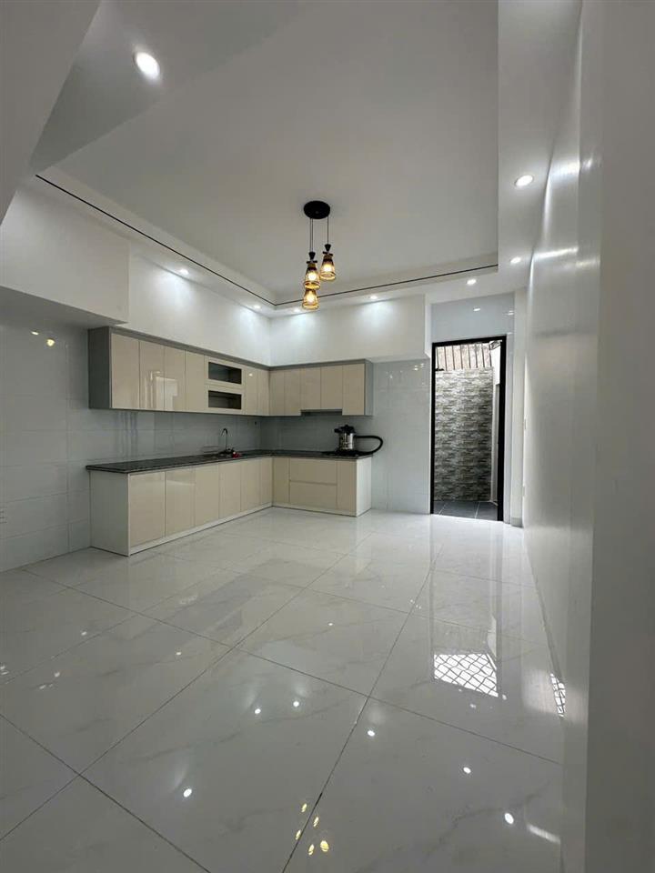 BÁN NHÀ ĐẸP 4 TẦNG – XÂY ĐỘC LẬP – MỚI TINH GẦN TRƯỜNG THÁI PHIÊN PHÔ ĐÀ NẴNG