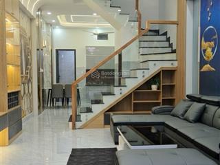 Chủ ngộp giảm gấp 300tr  nhà 4 tầng 5pn 60m2  ngay chợ tăng nhơn phú a  giá tốt cho khách