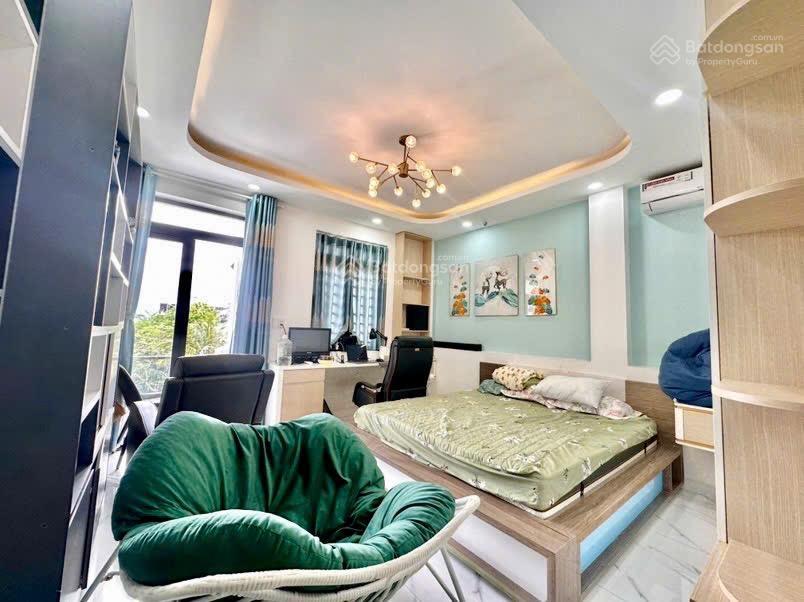 Chủ gấp bán trong tháng  nhà 4 tầng 4pn ngay man thiện  hxh giá nhỉnh 7tỉ