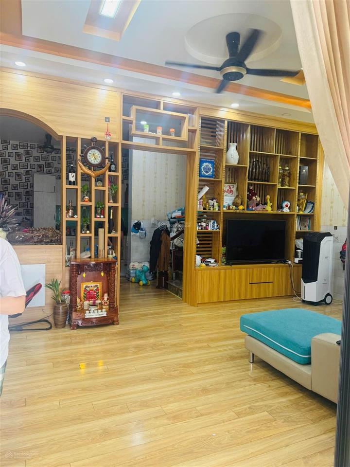 Siêu phẩm ngang 6.6m cực hiếm  3 tầng btct  sát chợ tăng nhơn phú b giá 7,5đ