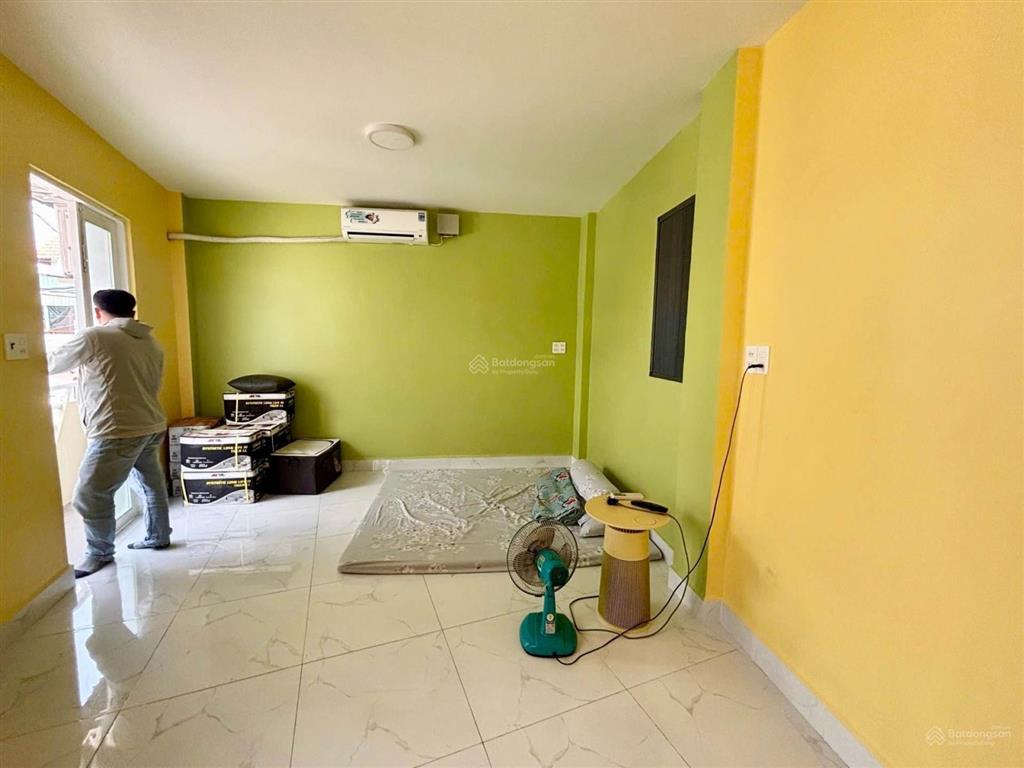 Bán nhà 2 tầng mtkd sát man thiện  giá 2.15 tỷ