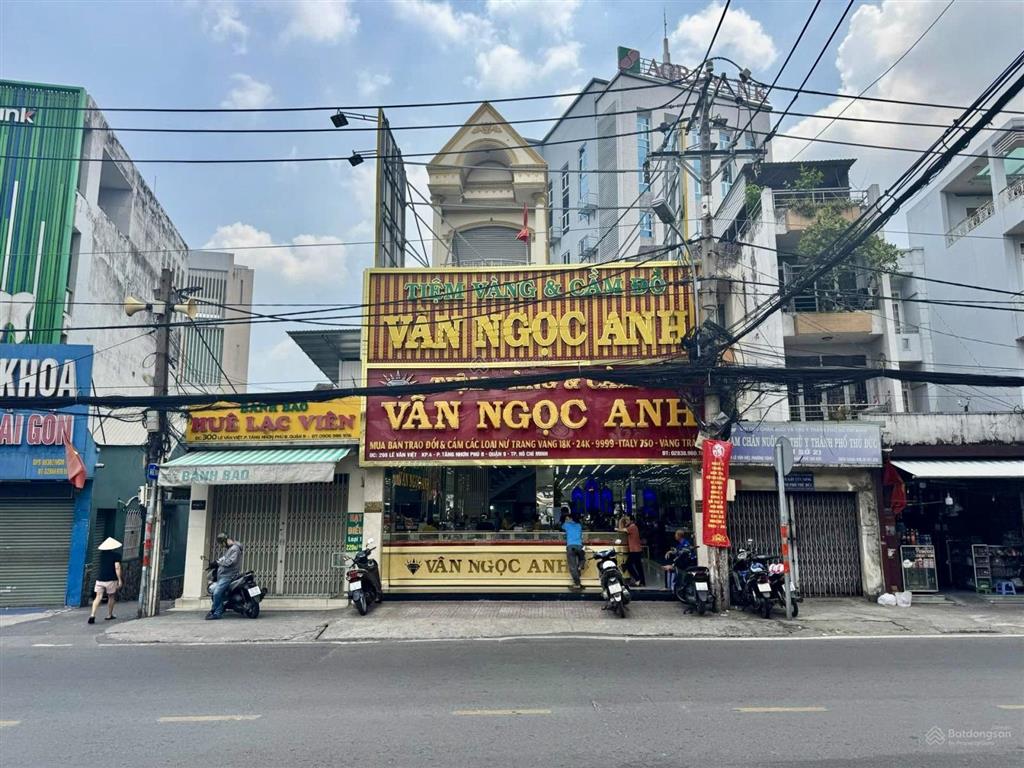 Chủ cần bán gấp nhà mt đường số sát lê văn việt 80m2 ngang 5,5m giá chỉ 6,8đ tlcc