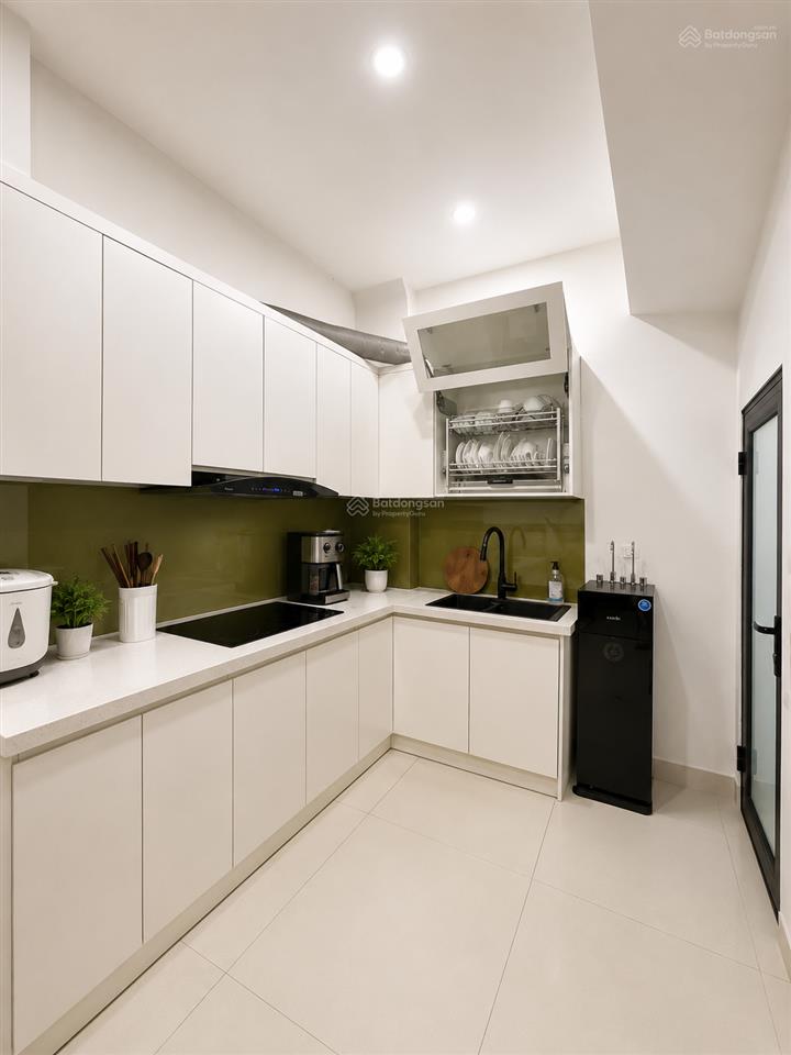 Bán nhà đội cấn ngọc hà 9,6 tỷ, 30 m2 5 tầng  gần ôtô 