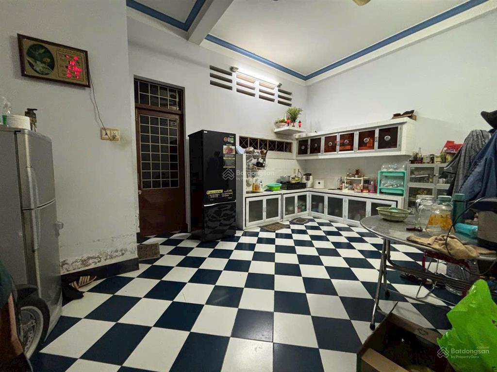 Bán nhà mặt phố view đẹp tại ngô gia tự, 10 tỷ, 110 m2