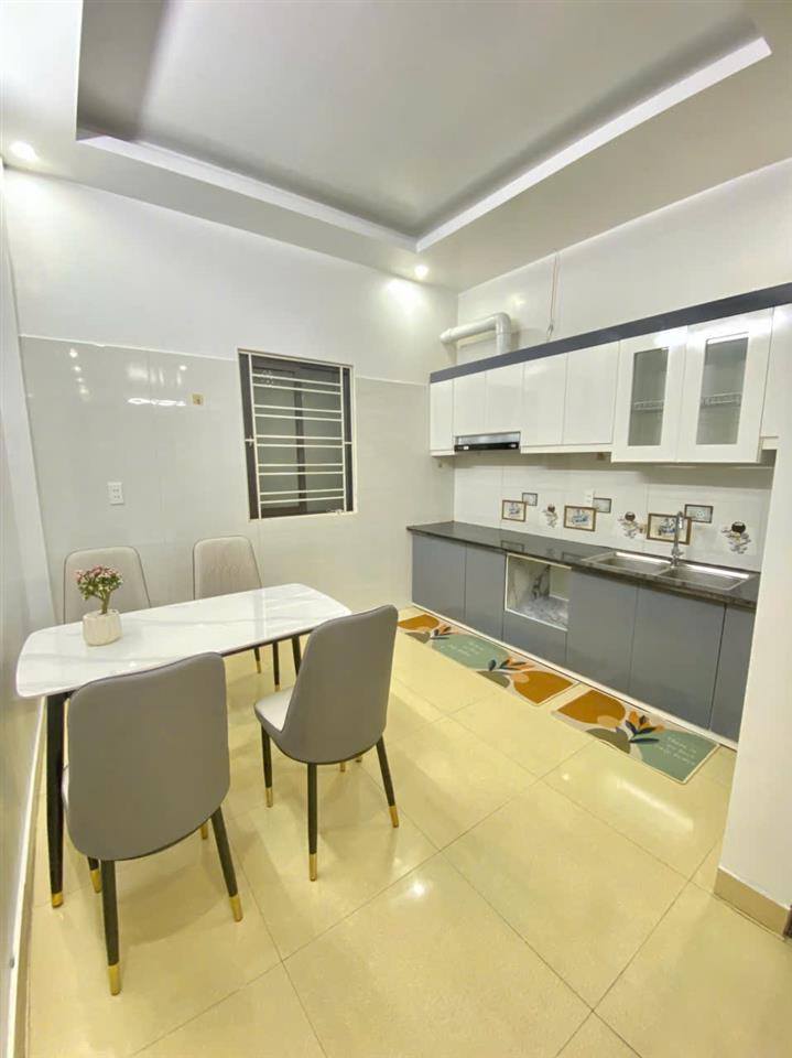 🏡 NHÀ 3 TẦNG KIÊN CỐ – 40M² VUÔNG VẮN – GIÁ 2,48 TỶ