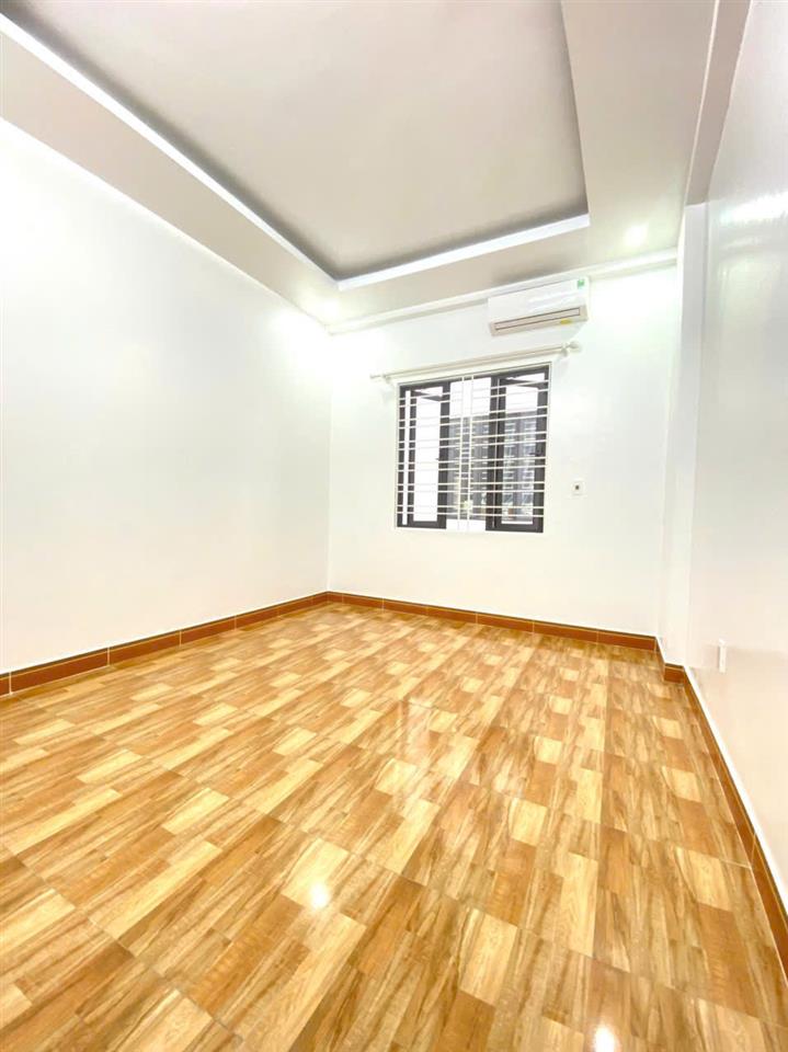 🏡 NHÀ 3 TẦNG KIÊN CỐ – 40M² VUÔNG VẮN – GIÁ 2,48 TỶ
