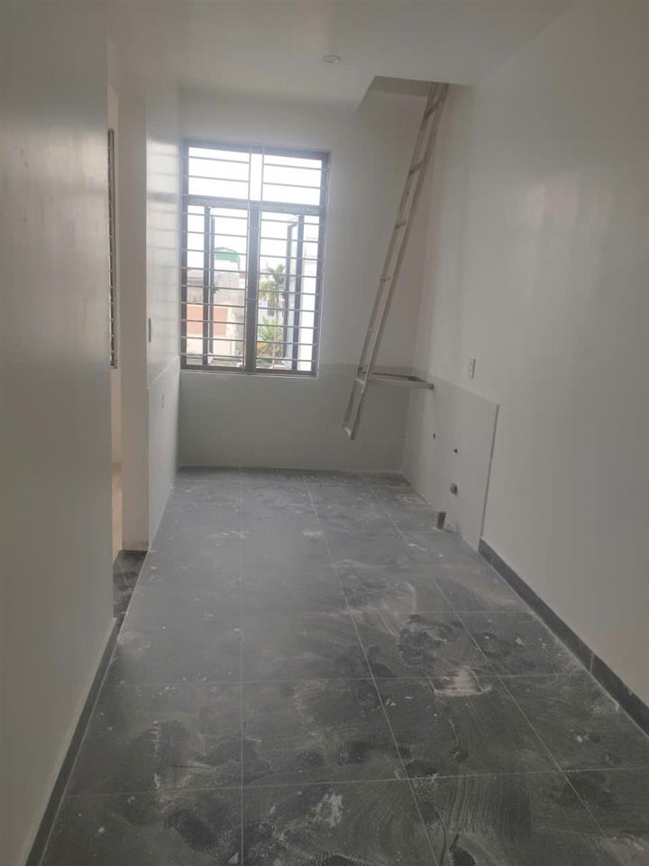 🏡 NHÀ 3 TẦNG MỚI ĐẸP – MẶT TIỀN 5M – GIÁ 2,98 TỶ