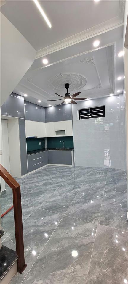 BÁN NHÀ XÂY MỚI LŨNG ĐÔNG, HẢI AN, HẢI PHÒNG  Ô TÔ ĐỖ CỬA, VỊ TRÍ ĐẸP