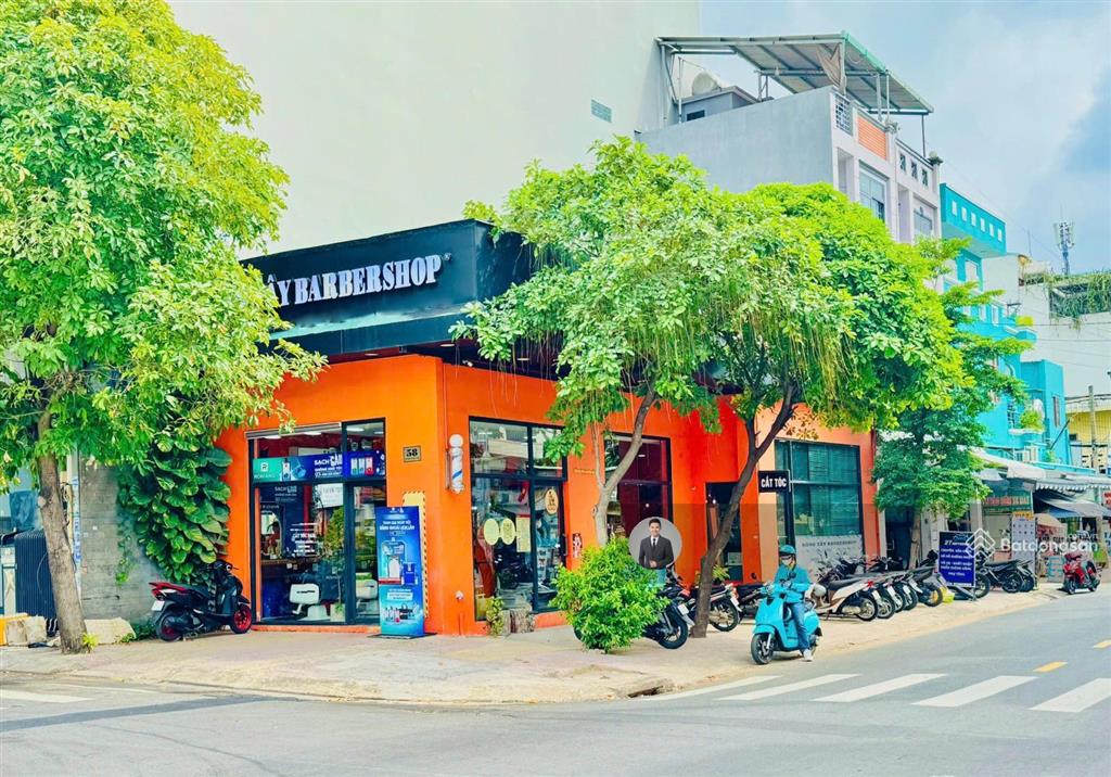 Bán nhà góc 2 mặt tiền trần hưng đạo, quận 5  dt10x20m  cấp 4  hđt100trđ  giá 79 tỷ