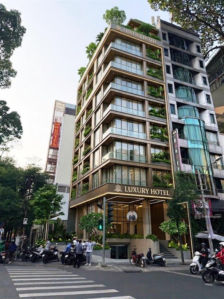 Bán khách sạn góc 2 mặt tiền bùi thị xuân, quận 1  14x24m  hầm 8 tầng  hđt800trđ  giá 370 tỷ