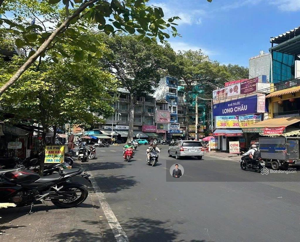 Khan hiếm mặt tiền 10m đường phạm viết chánh, quận 1  3 tầng  hđt 200trđ  giá 79 tỷ