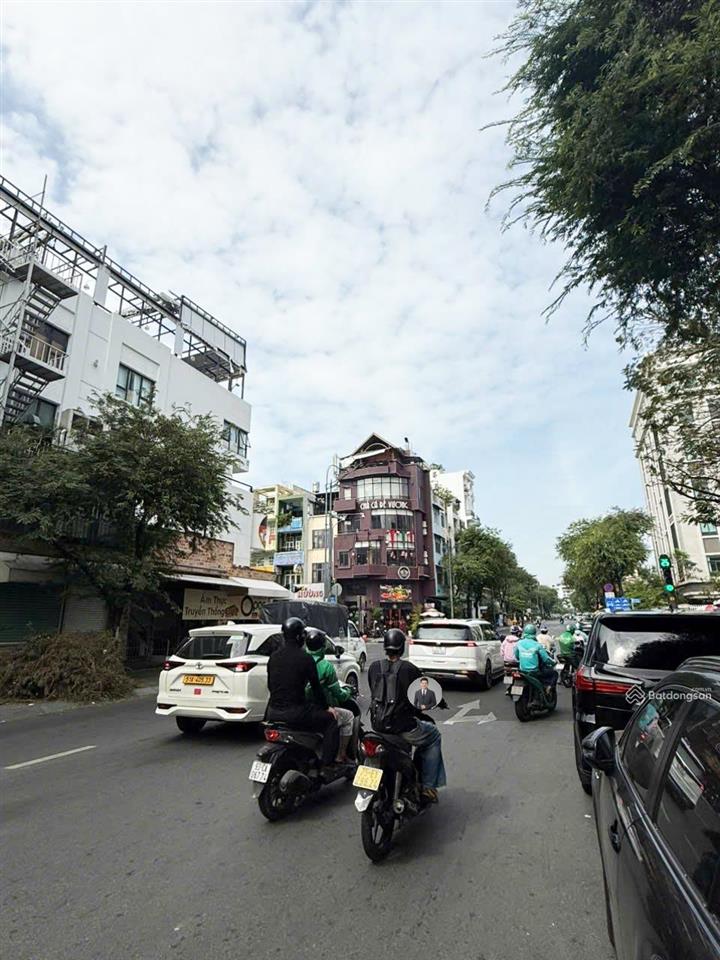 Siêu khan hiếm  siêu vị trí nhà mặt tiền trương định, q.1  dt 8,5x22m  7 tầng  giá 120 tỷ