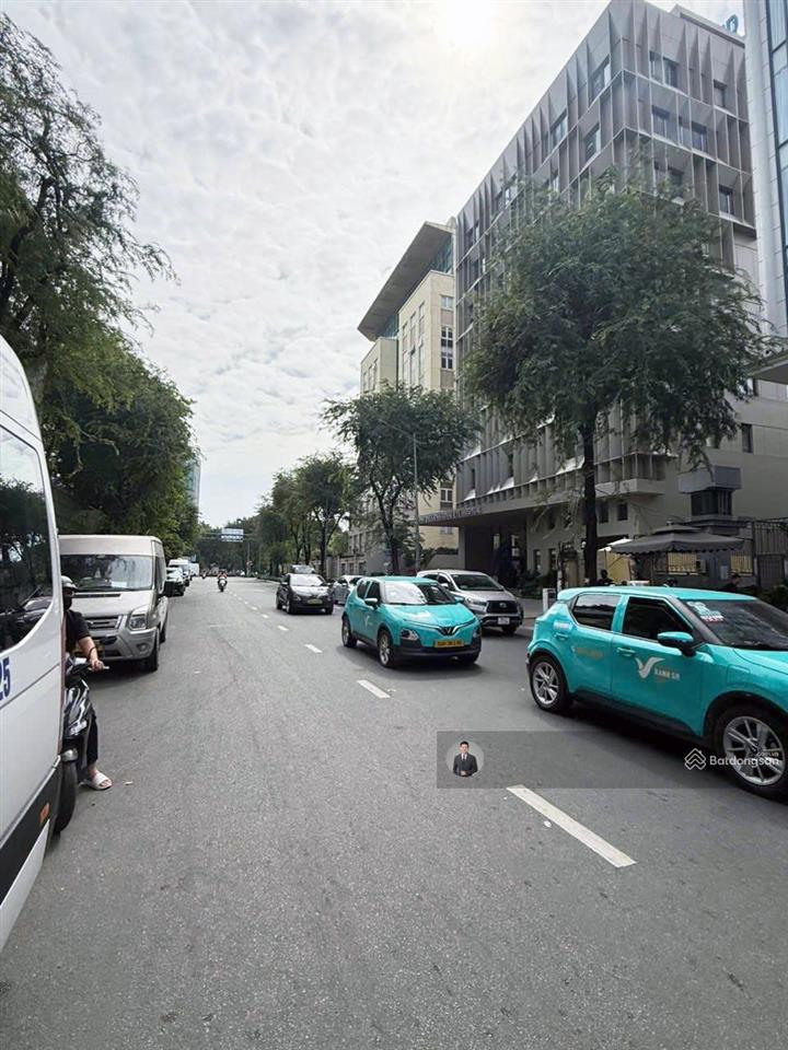 Siêu khan hiếm  siêu vị trí nhà mặt tiền trương định, q.1  dt 8,5x22m  7 tầng  giá 120 tỷ