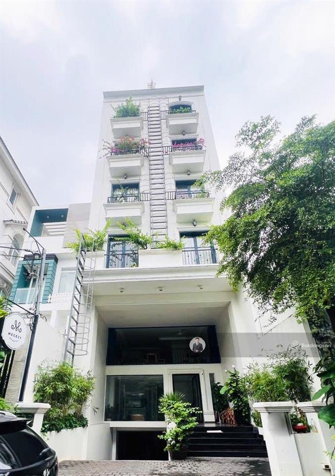 Bán nhà mặt tiền nguyễn văn tráng, quận 1  dt8x18m  6 tầng  hđt 290trđ  giá 100 tỷ