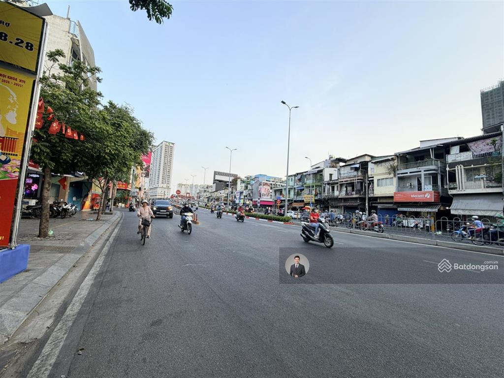 Khan hiếm bán nhà mặt tiền nguyễn thái học, quận 1  dt4x20m  2 tầng  hđt 80trđ  giá 32 tỷ