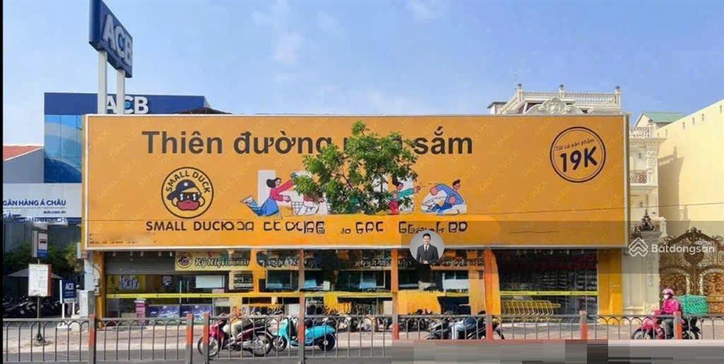 Bán nhà khan hiếm mặt tiền 17m hai bà trưng, quận 1  dt 17x25m  2 tầng  giá 150 tỷ