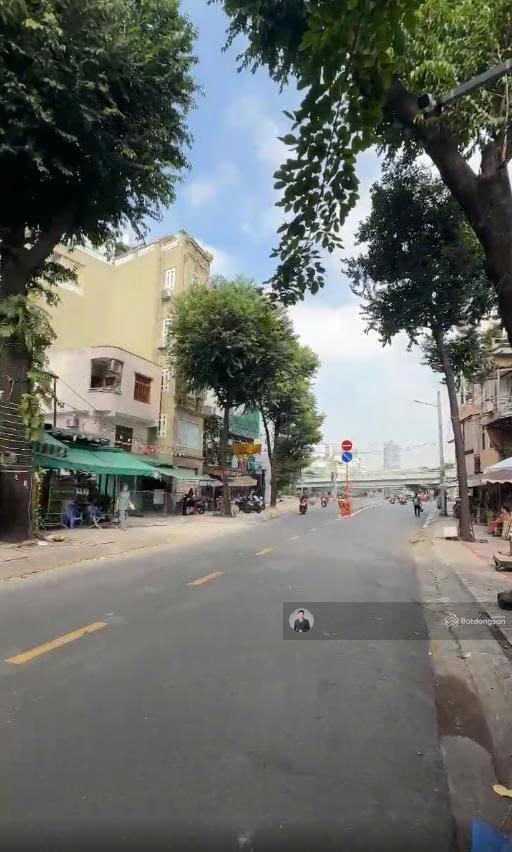 Khan hiếm bán nhà 2 mặt tiền vĩnh khánh, quận 4  dt6x18m  2 tầng  hđt100trđ  giá 22 tỷ