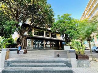 Bán siêu biệt thự góc 2 mt xuân thủy, quận 2  dt 20x30m  3 tầng  giá chỉ 130 tỷ
