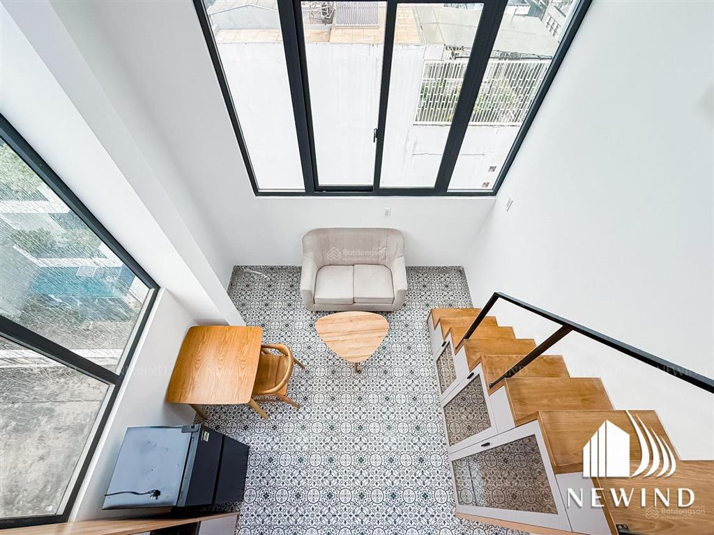 Cho thuê căn phòng view sài gòn cực đẹp gác bancol kế rmit, him lam, sunrise city, quận 7 kế quận 4
