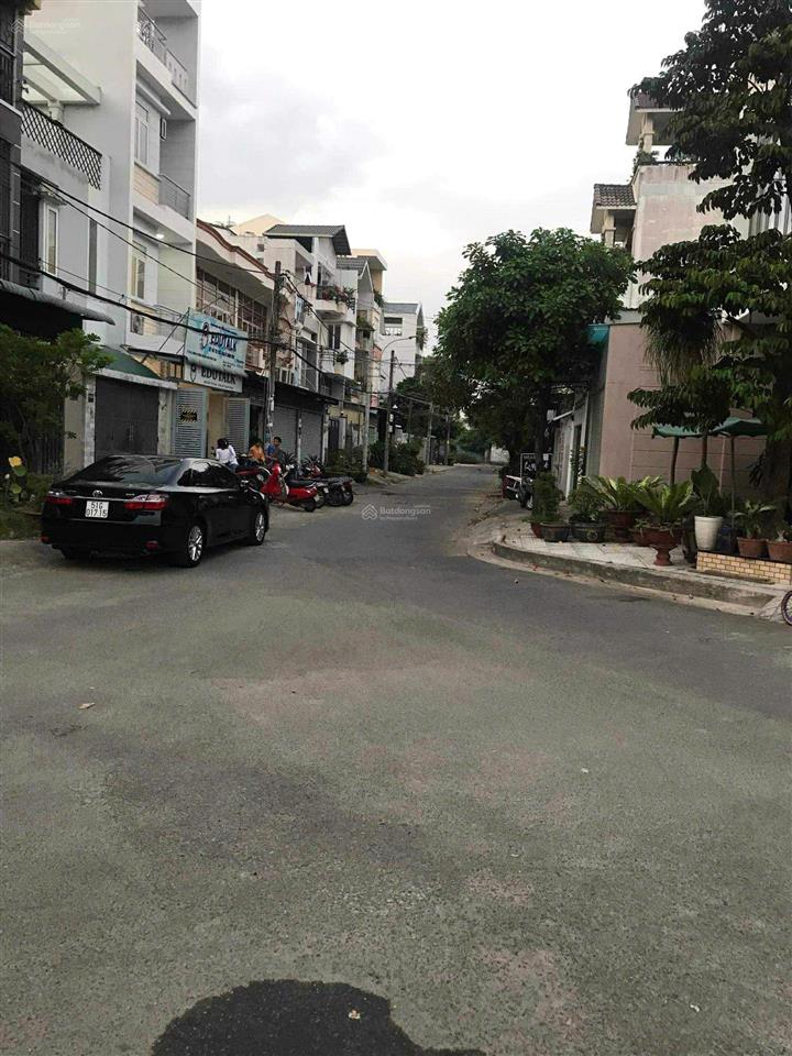 Hot hot! sang nhượng nhà phố mặt tiền đường số hoàng diệu 2, có thang máy. giảm mạnh chỉ còn 16,4ty