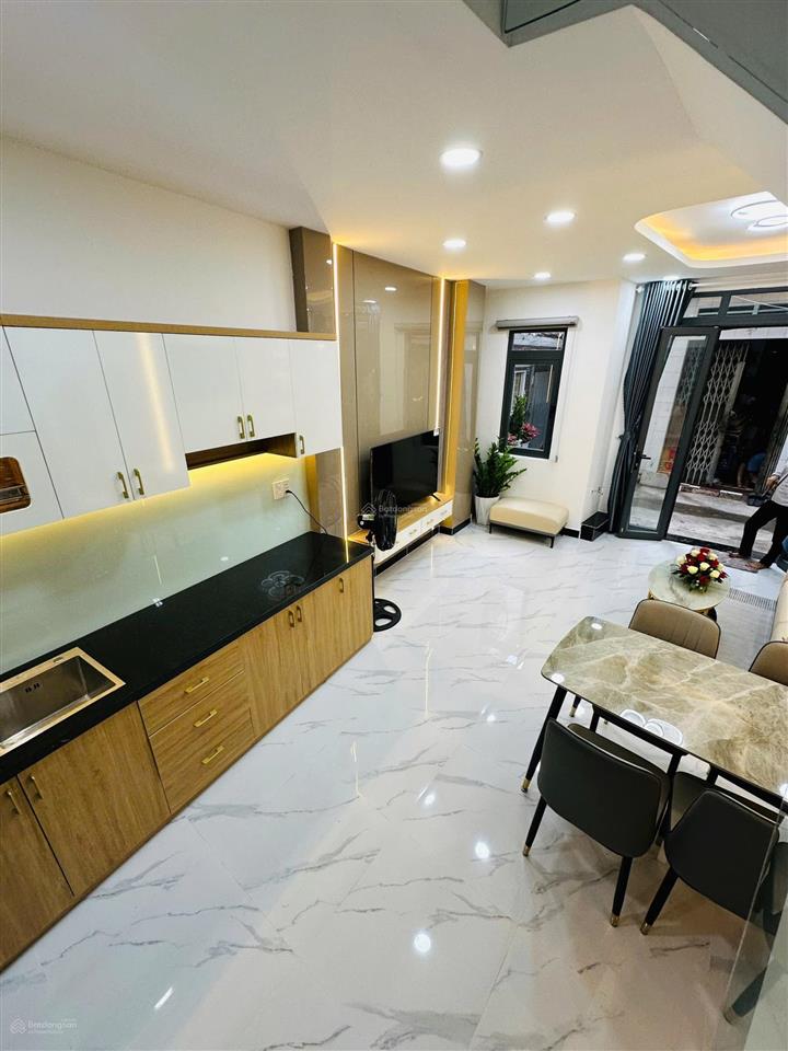 Siêu phẩm 6,7 tỷ gần chợ bà chiểu  vài bước chân ra mặt tiền  3 tầng  4pn bán full nội thất