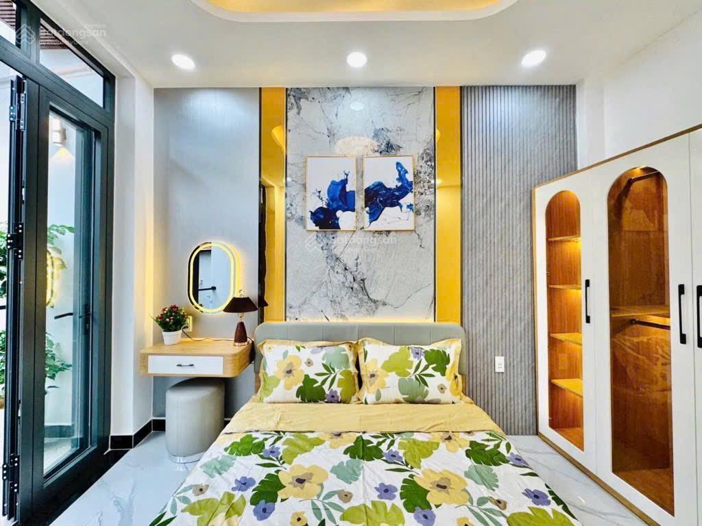 Siêu phẩm 6,7 tỷ gần chợ bà chiểu  vài bước chân ra mặt tiền  3 tầng  4pn bán full nội thất