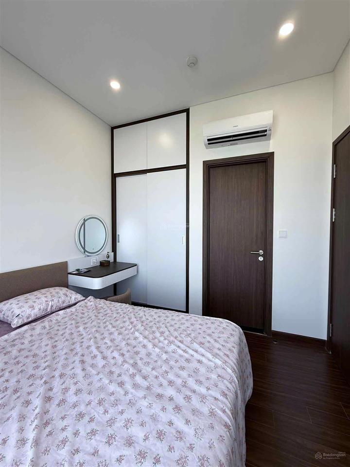 Cho thuê căn góc 2pn+ h3 masteri waterfront view hồ ngọc trai full nội thất đẹp