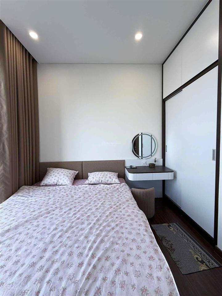 Cho thuê căn góc 2pn+ h3 masteri waterfront view hồ ngọc trai full nội thất đẹp