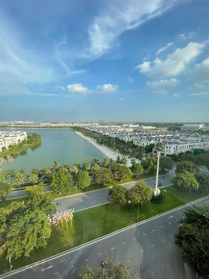 Căn 3pn view biển hồ đáng thuê nhất masteri vinhomes ocean park