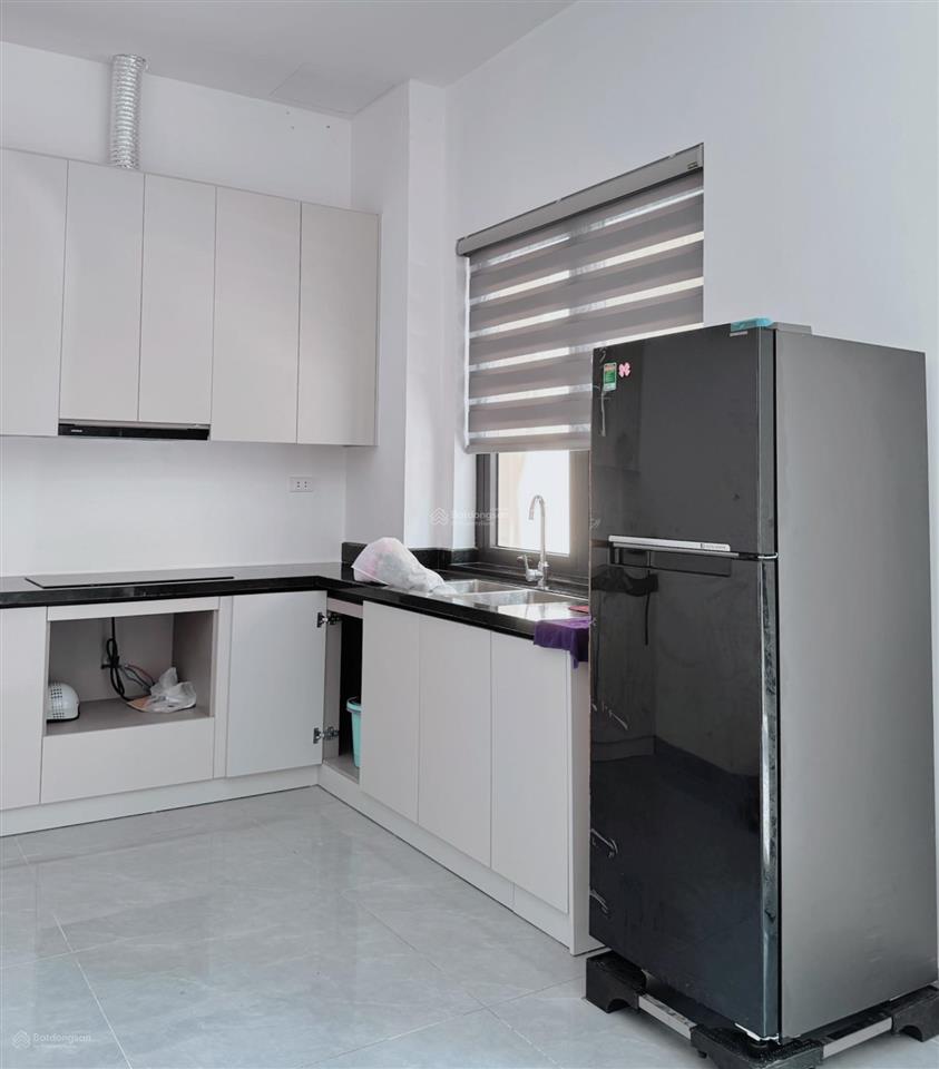 Cho thuê biệt thự căn góc trung tâm san hô 14, vinhomes ocean park 2