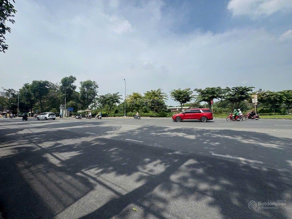 50m ra mặt tiền siêu vị trí sát quận 1 bình thạnh  9 tỷ tl ngay đinh bộ lĩnh p26