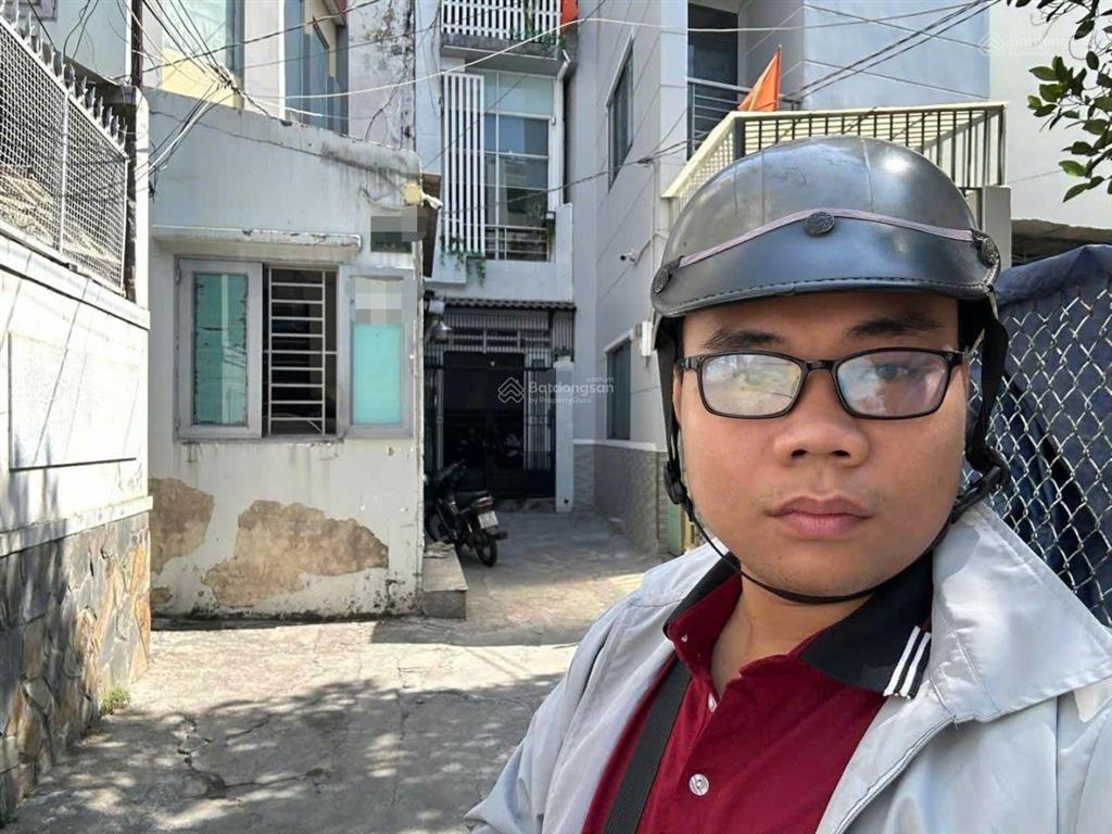 Nhà 3 tầng btct sát hẻm ô tô gần chợ phan văn trị 7.2 tỷ tl