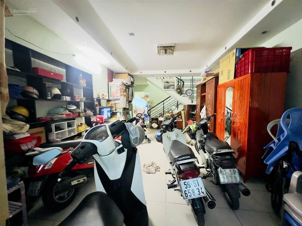 Cần bán gấp hạ ngay 1 tỷ chỉ còn 6.5 tỷ hot nơ trang long, bình thạnh tương lai mặt tiền