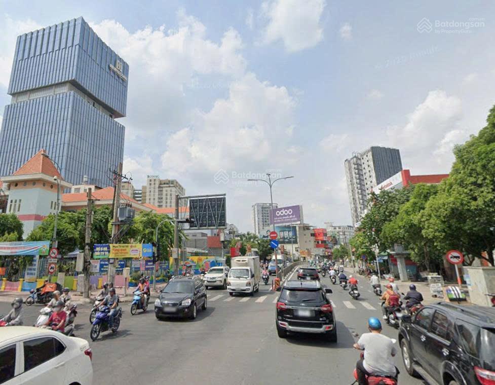 Ngộp bank thanh lý gấp nhà 2 mặt tiền phan đăng lưu ngang 16mx 50m, nở hậu 30m giá tốt 299tr/m2
