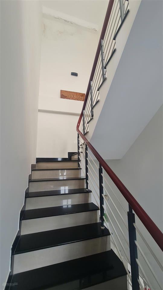 Nhà 3 tầng còn mới, kđt nam việt á, đường k20, 112m2 lô góc, kiệt ô tô, 6.2 tỷ, 0968 228 ***