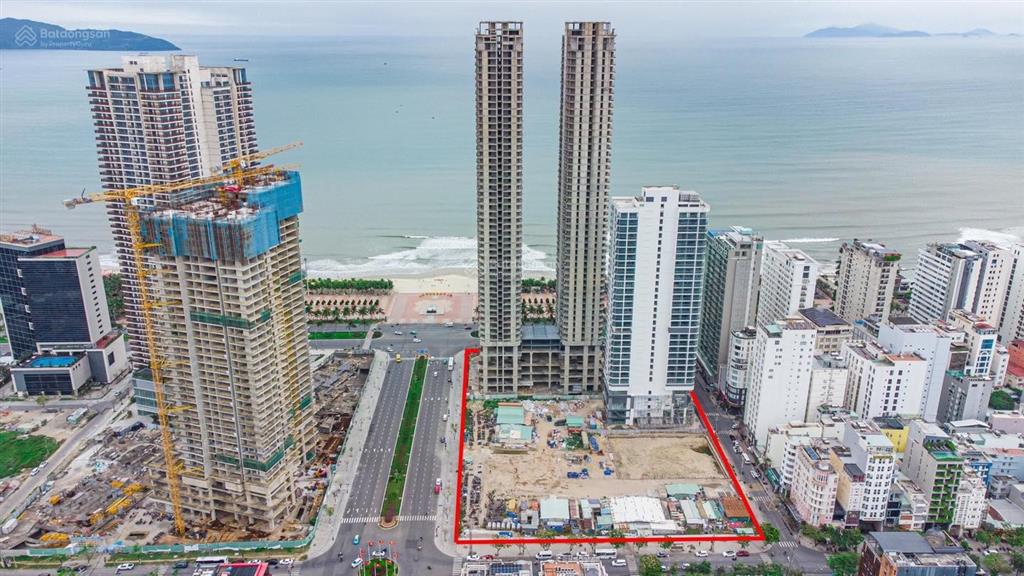 Cực hiếm lô góc 3 mặt tiền vương thừa vũ,  toạ độ vàng xây toà khách sạn/apartment  0968 228 ***
