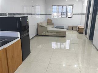 Chung cư bluehouse sơn trà chủ cần bán 1vị trí  mt đường hồ hán thương.
nội thất để lại đều mớ