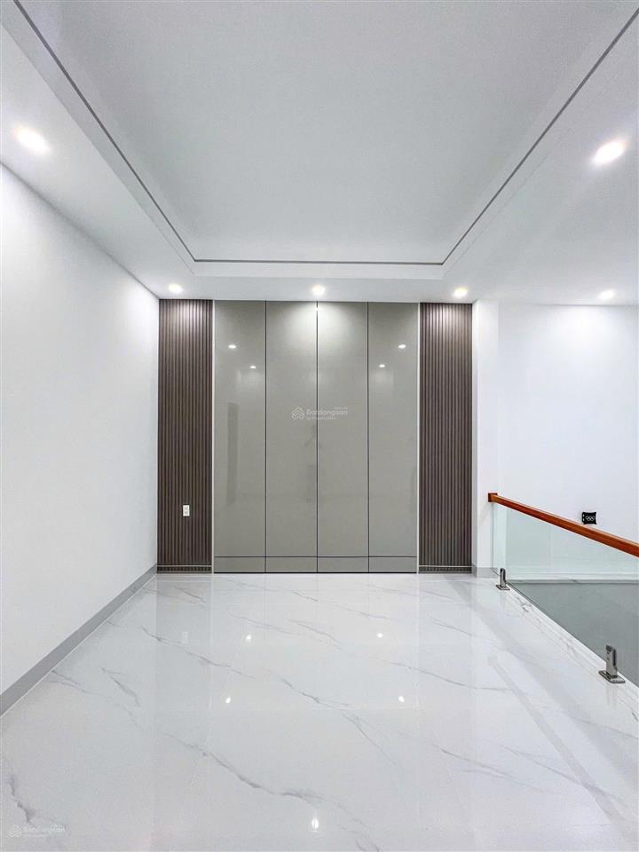 Nhà ngộp tại tân hiệp giá 1tỷ650