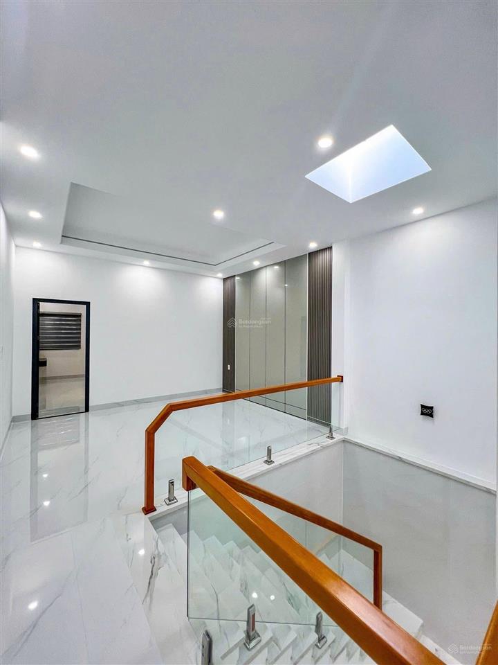 Nhà ngộp tại tân hiệp giá 1tỷ650