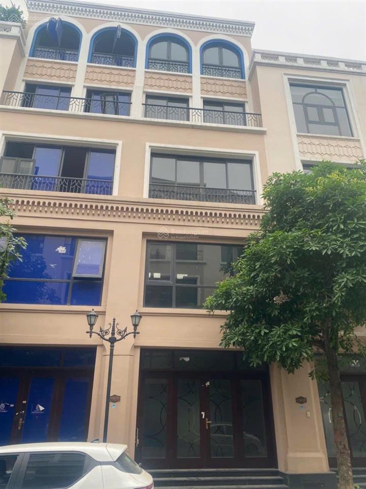 Bán căn san hô 6 căn 4x dt 70m² tại ocp2 giá 10,4 tỷ.  0942 218 ***